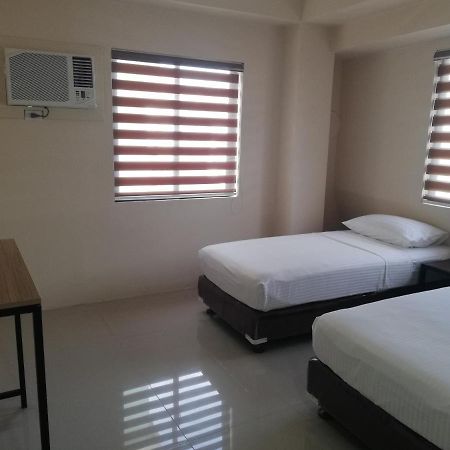 Eon Centennial Express Hotel Iloilo Zewnętrze zdjęcie