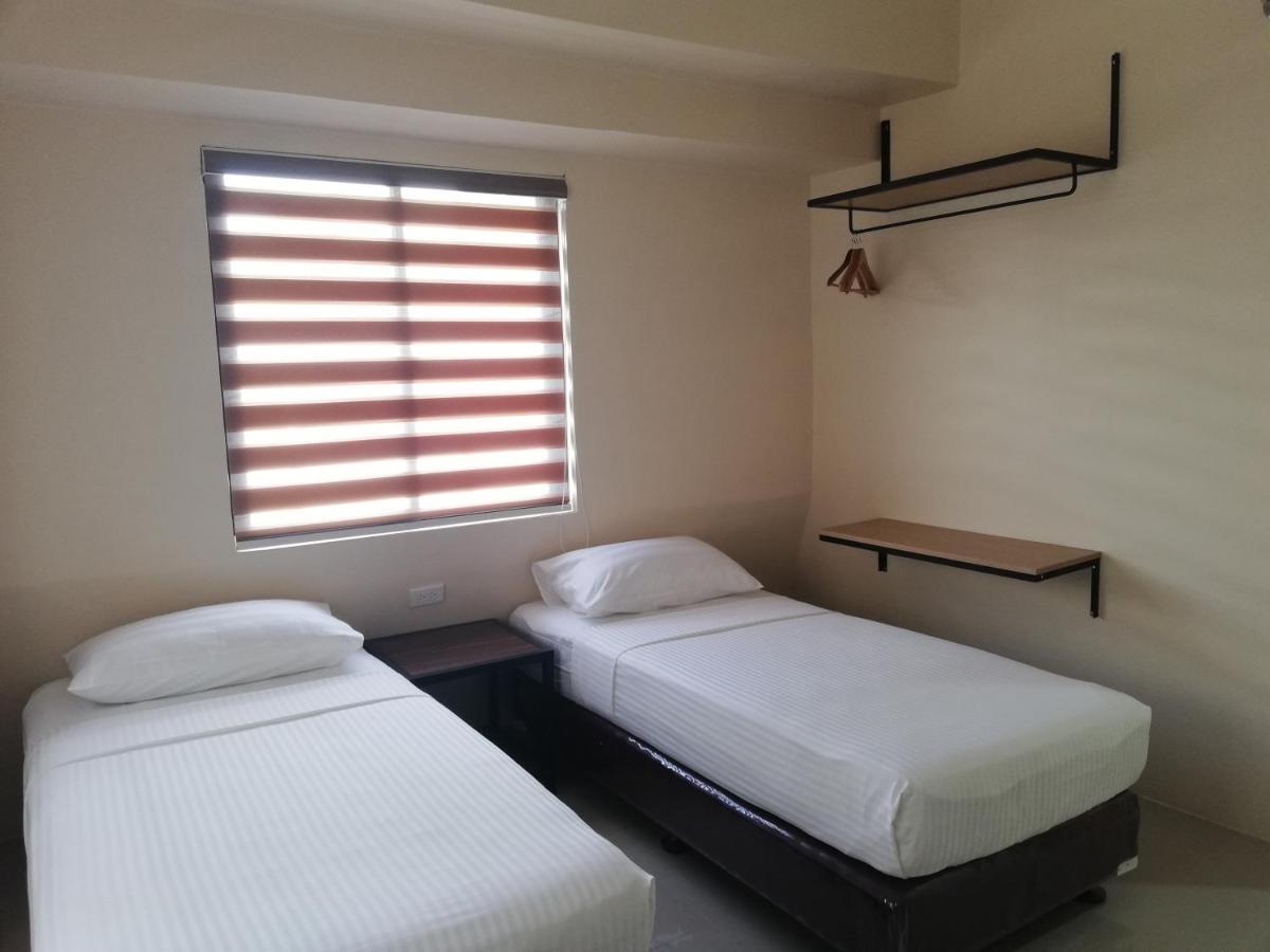 Eon Centennial Express Hotel Iloilo Zewnętrze zdjęcie